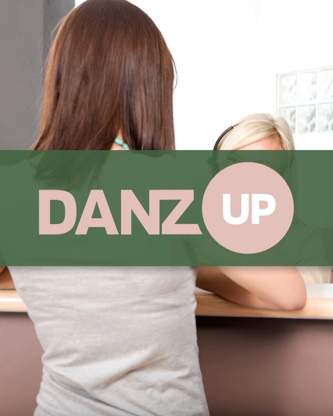 Segreteria di una scuola di danza — DANZ-UP